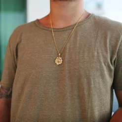 18k Vermeil Gold Lion Micro 18 18k Vermeil Gold Lion Micro -Fashion Jewelry Discount Store 18k vermeil gold lion micro gld men the gld shop 5 329058fa af9b 4113 8c14 ba817ebd9f29