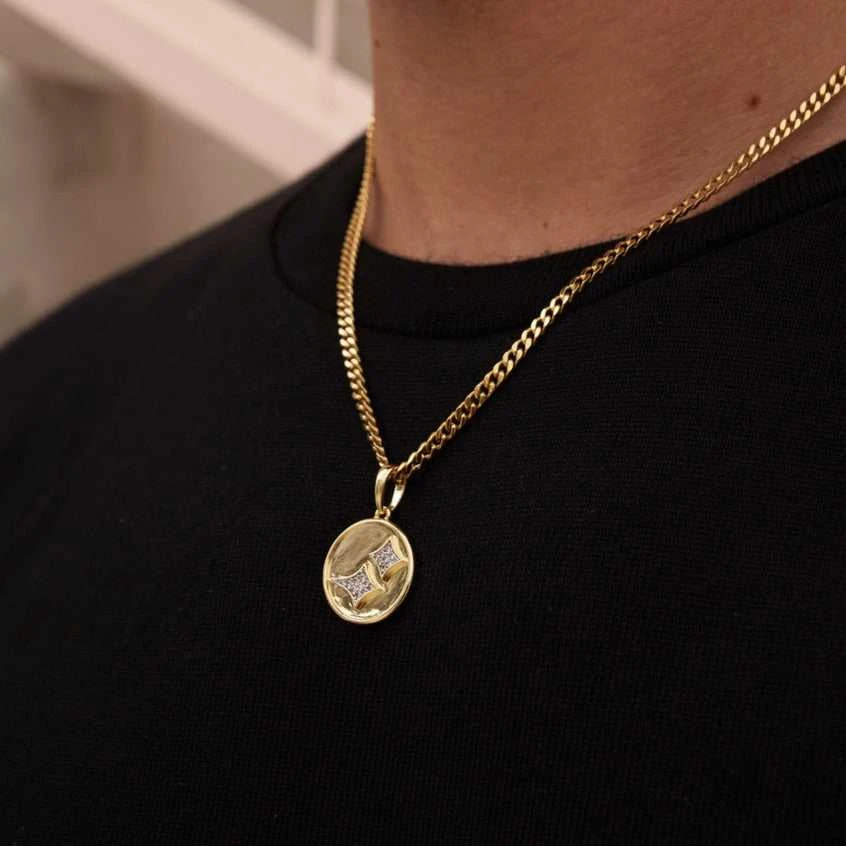 GLD Stars Coin Pendant - Yellow Gold 3 GLD Stars Coin Pendant - Yellow Gold - Image 3