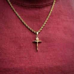 Crucifix In Yellow Gold -Fashion Jewelry Discount Store 1L9A6755 1