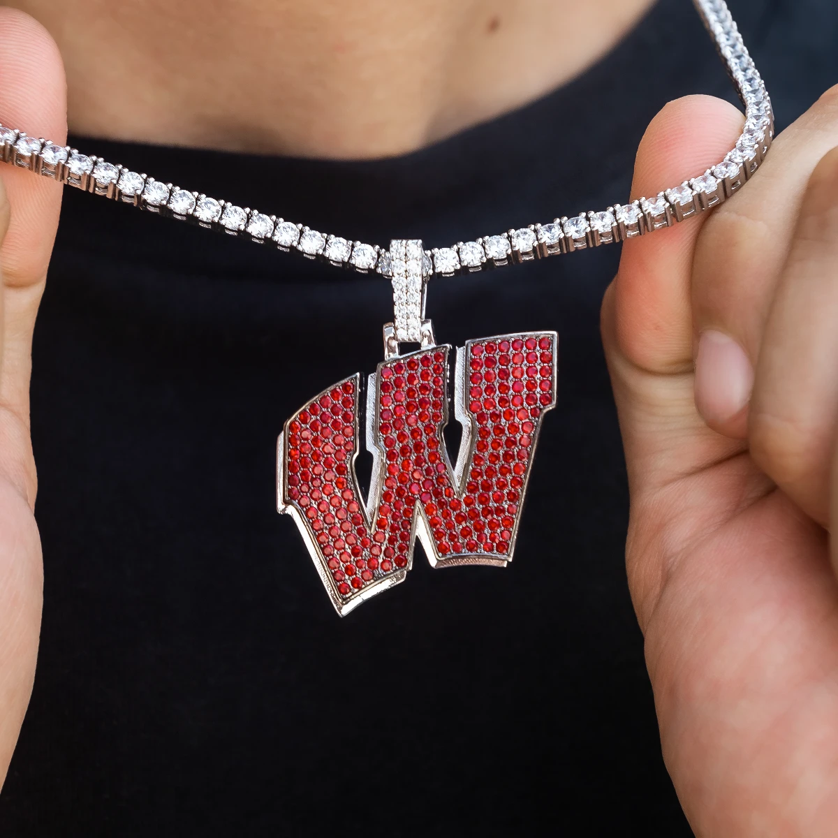 Wisconsin Badgers Logo Pendant 3 Wisconsin Badgers Logo Pendant - Image 3