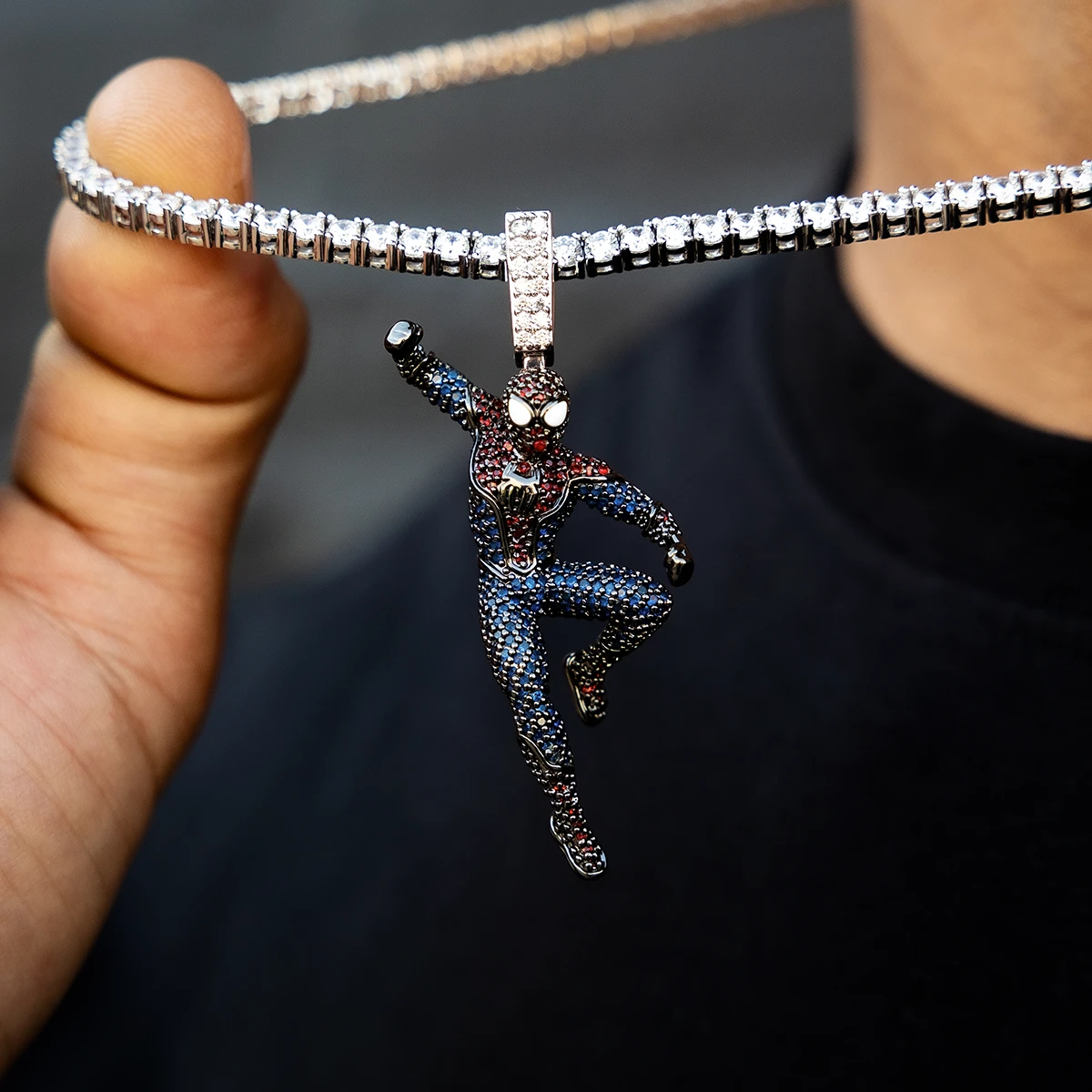 Spider-Man Full-Body Pendant 2 Spider-Man Full-Body Pendant - Image 2