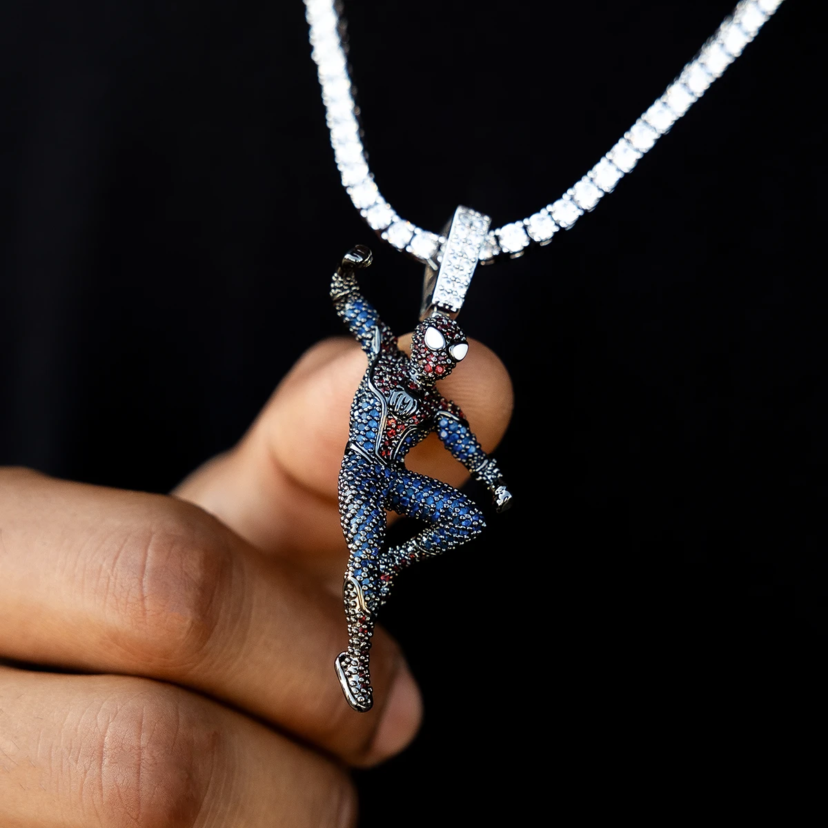 Spider-Man Full-Body Pendant 3 Spider-Man Full-Body Pendant - Image 3