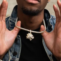 Wildcat Pendant -Fashion Jewelry Discount Store 606A1409