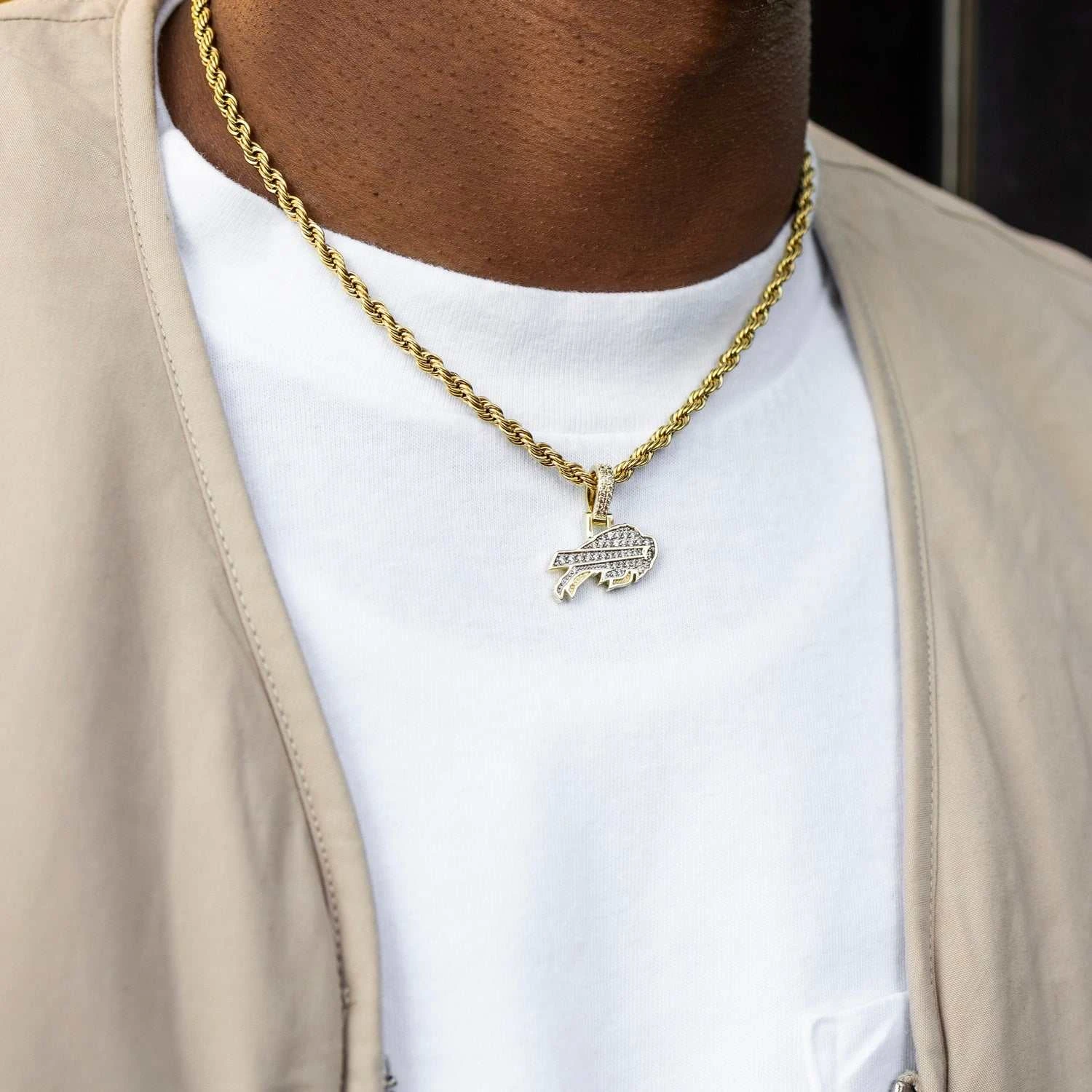 Buffalo Bills Micro Logo Pendant - Yellow Gold 4 Buffalo Bills Micro Logo Pendant - Yellow Gold - Image 4