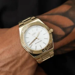 42MM Fluted Bezel Alpha Era In Yellow Gold -Fashion Jewelry Discount Store 89726762 ADAC 45CF ADA8 3DB8CF500886 1 201 a