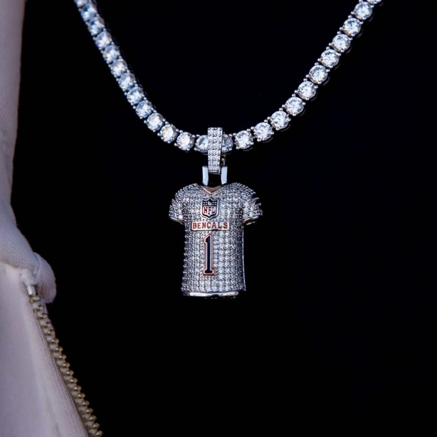 Cincinnati Bengals Ja'Marr Chase Jersey Pendant 1 Cincinnati Bengals Ja'Marr Chase Jersey Pendant