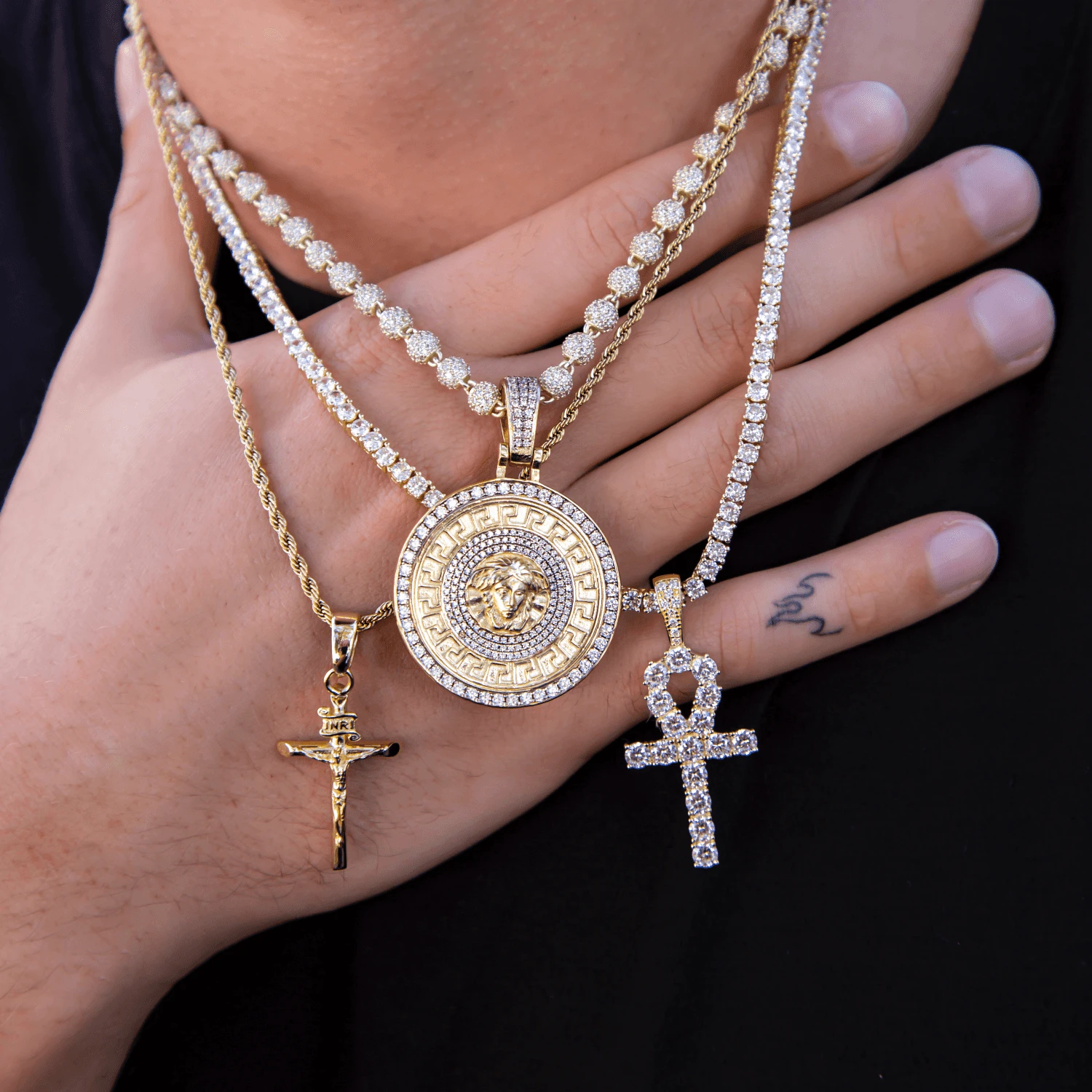 Medusa Pendant 7 Medusa Pendant - Image 7