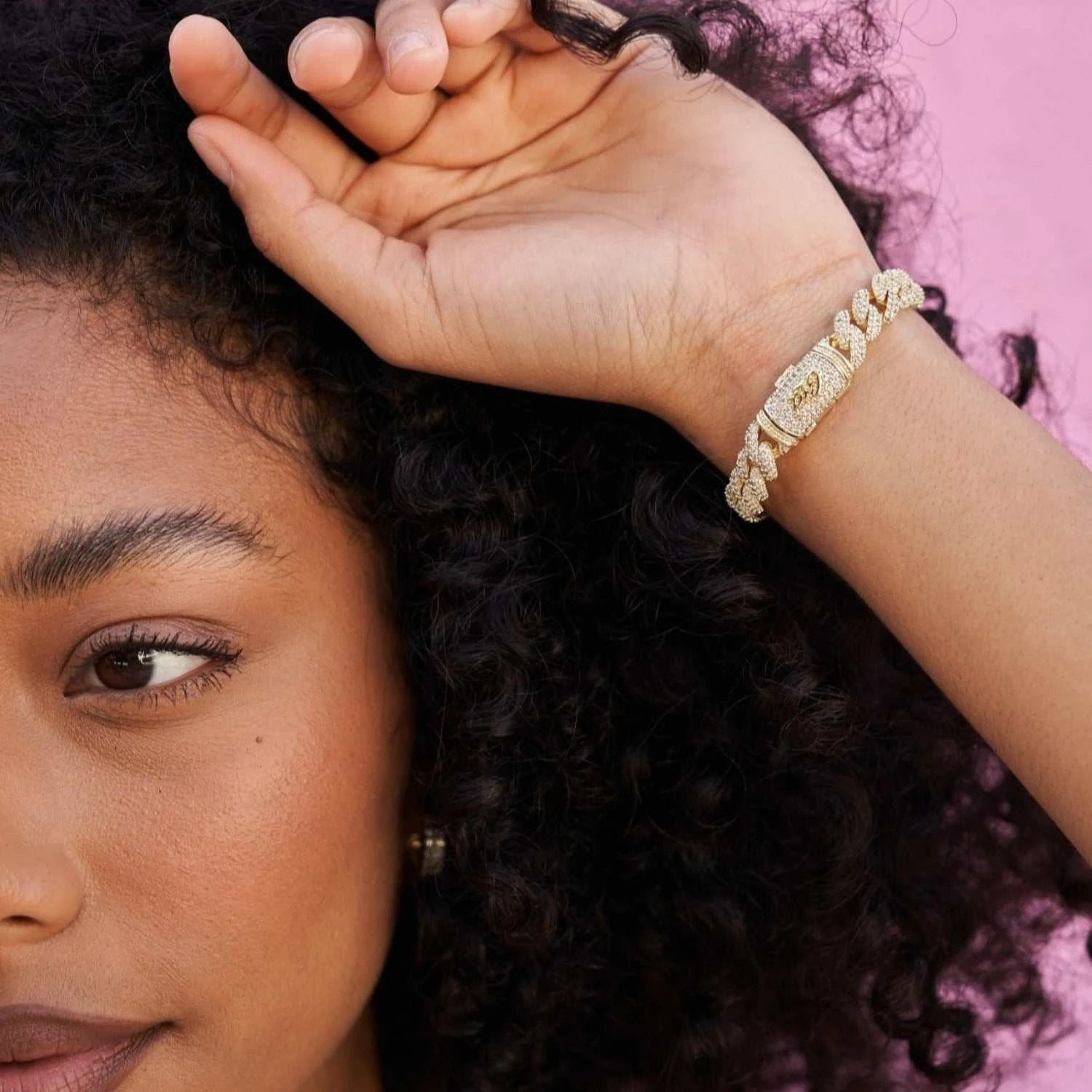 Iced Cuban Bracelet In Yellow Gold - 8.5mm 5 Iced Cuban Bracelet In Yellow Gold - 8.5mm - Image 5