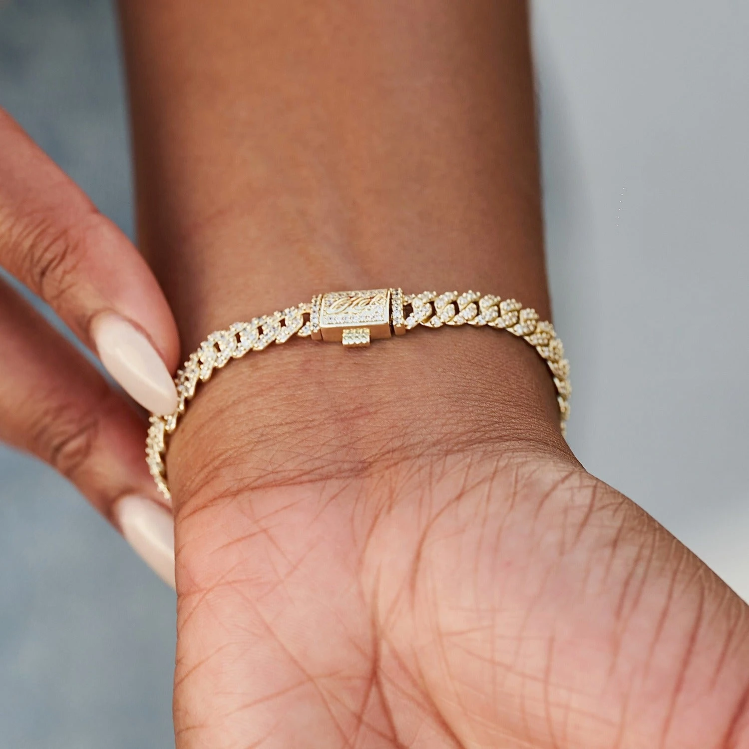 Micro Diamond Prong Necklace + Bracelet Bundle In Yellow Gold - 6mm 6 Micro Diamond Prong Necklace + Bracelet Bundle In Yellow Gold - 6mm - Image 6