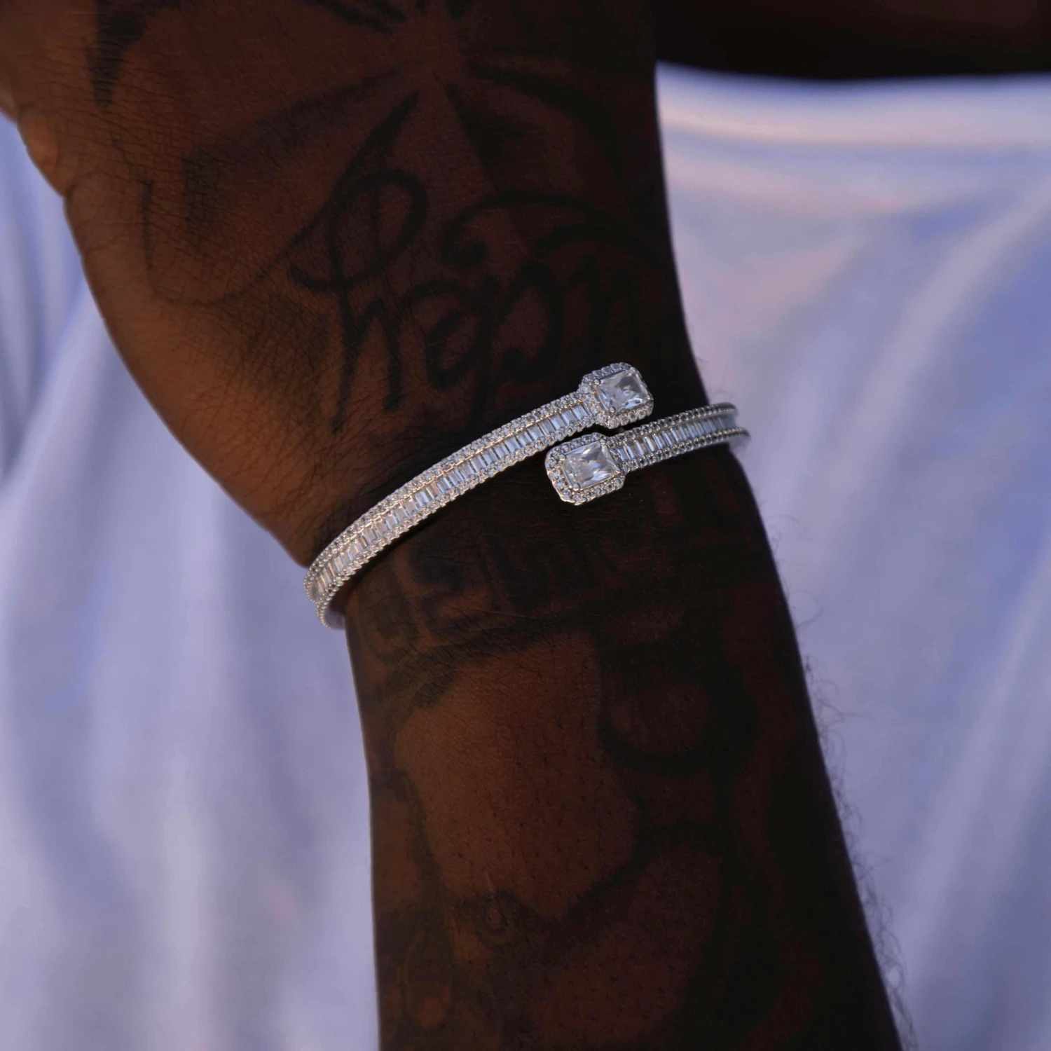 Baguette Clip Bracelet In White Gold 2 Baguette Clip Bracelet In White Gold - Image 2