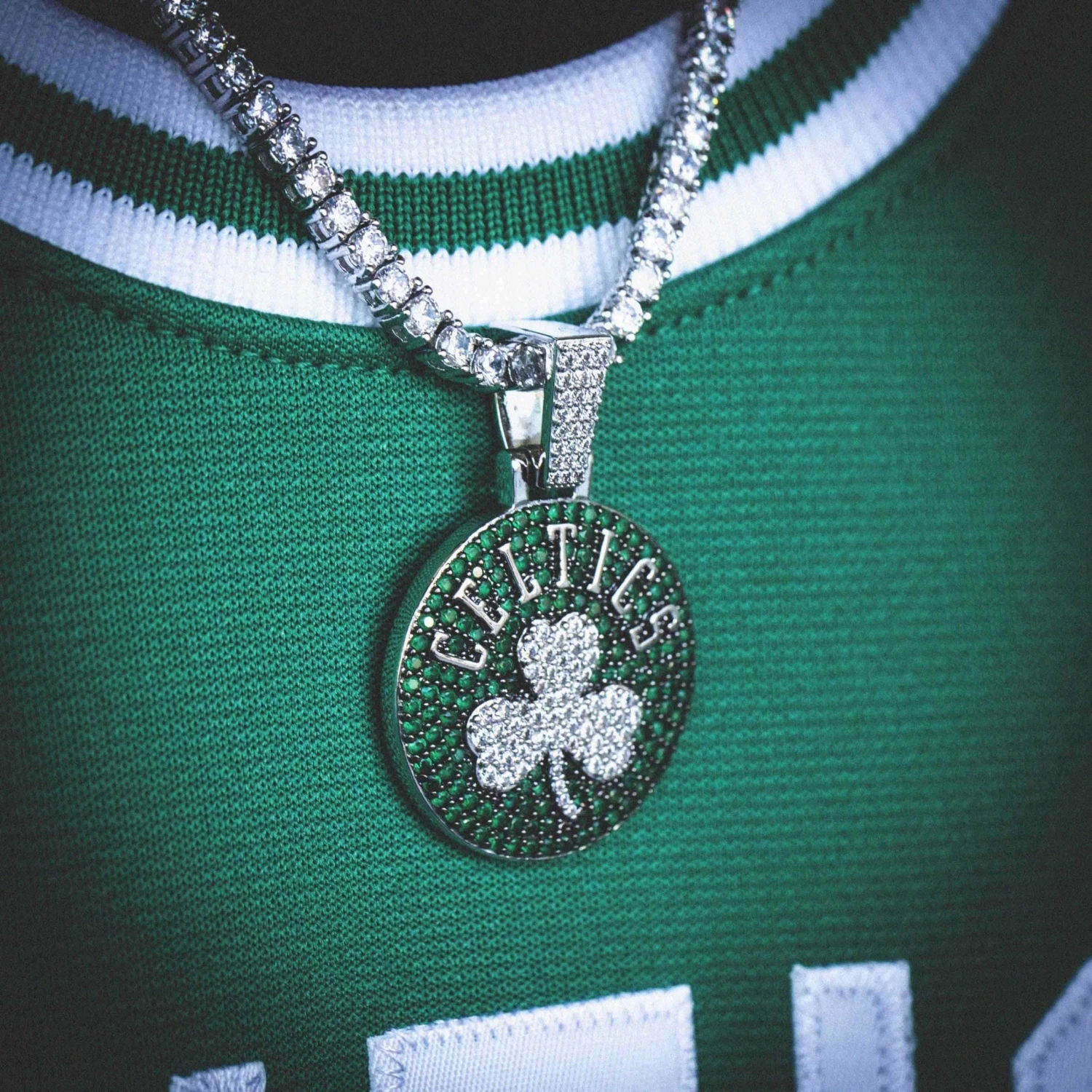 Boston Celtics Pendant In White Gold 4 Boston Celtics Pendant In White Gold - Image 4