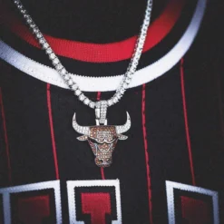 Chicago Bulls Pendant -Fashion Jewelry Discount Store chicago bulls pendant gld men the gld shop 2