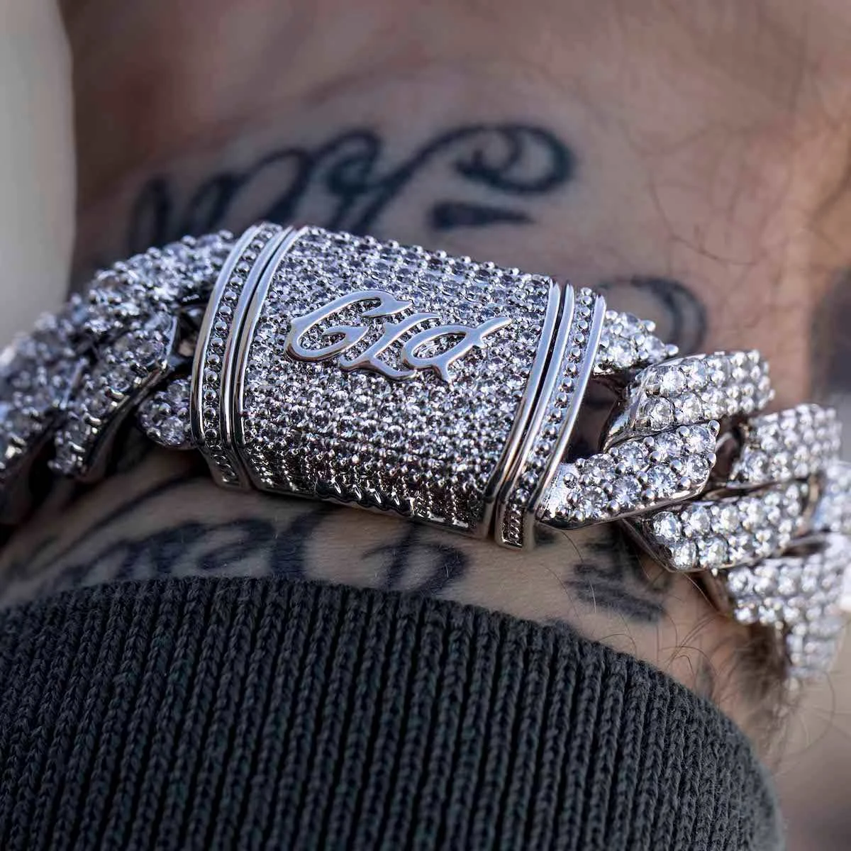 14k White Vermeil Diamond Prong Link Bracelet - 19mm 4 14k White Vermeil Diamond Prong Link Bracelet - 19mm - Image 4