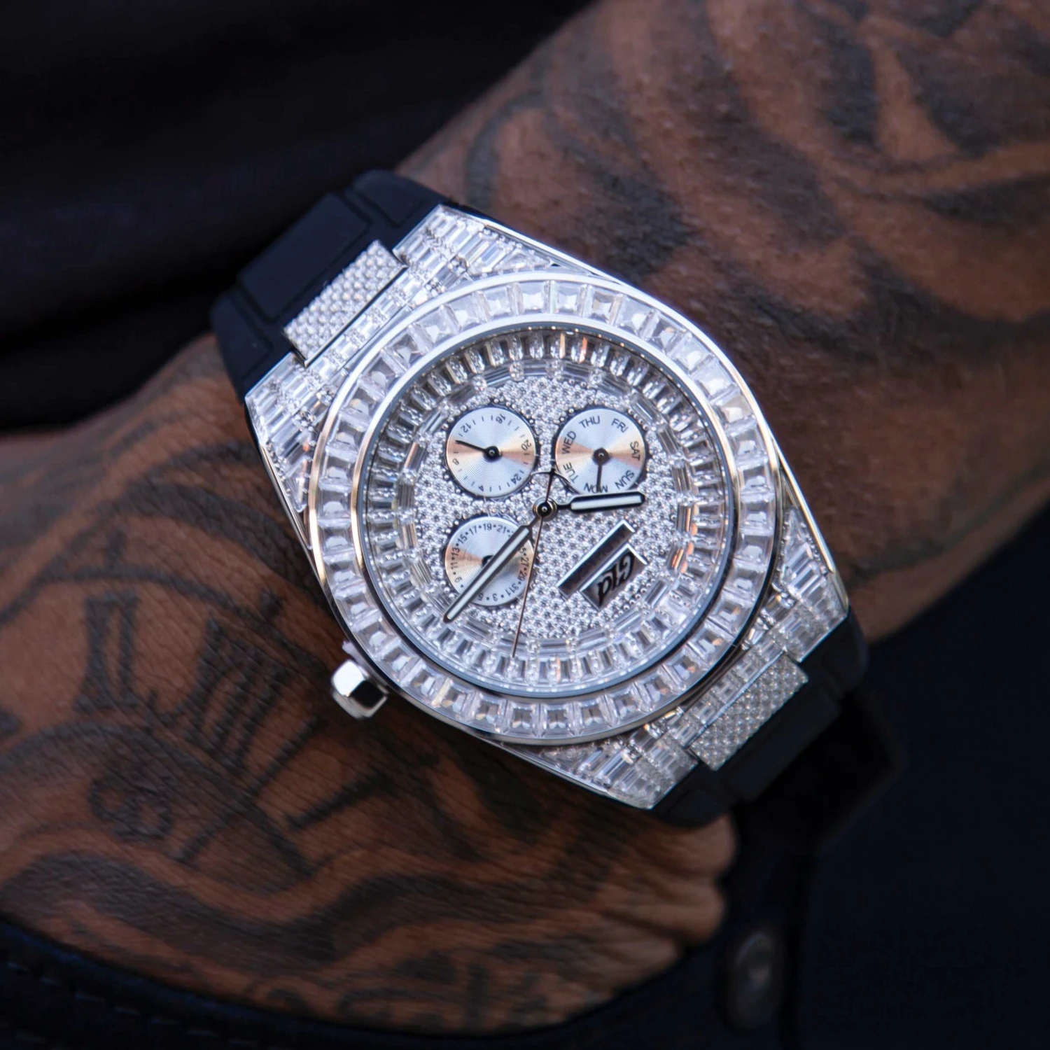 42MM Fully Iced Baguette Alpha Era W/ Rubber Strap 4 42MM Fully Iced Baguette Alpha Era W/ Rubber Strap - Image 4