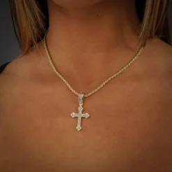 Micro Celtic Cross V.2 In Yellow Gold