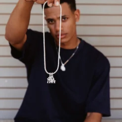 New York Yankees Micro Pendant In White Gold -Fashion Jewelry Discount Store new york yankees micro pendant in white gold gld men the gld shop 4 scaled