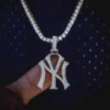NY Yankees Pendant In Yellow Gold